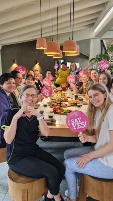 Group in 88Ra Cafe enjoying refreshments 2.jpg